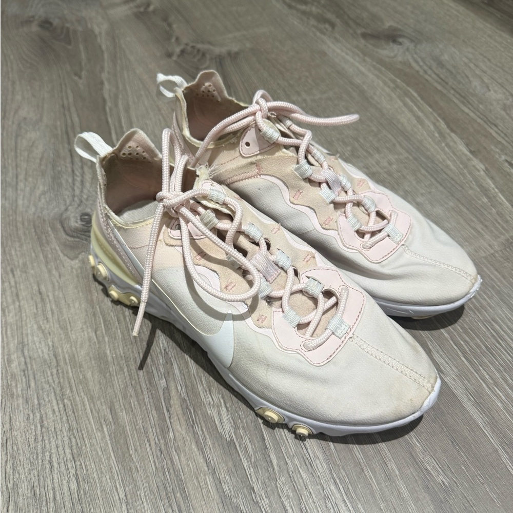 Women's Nike Reacts Cream and Pink Sneakers